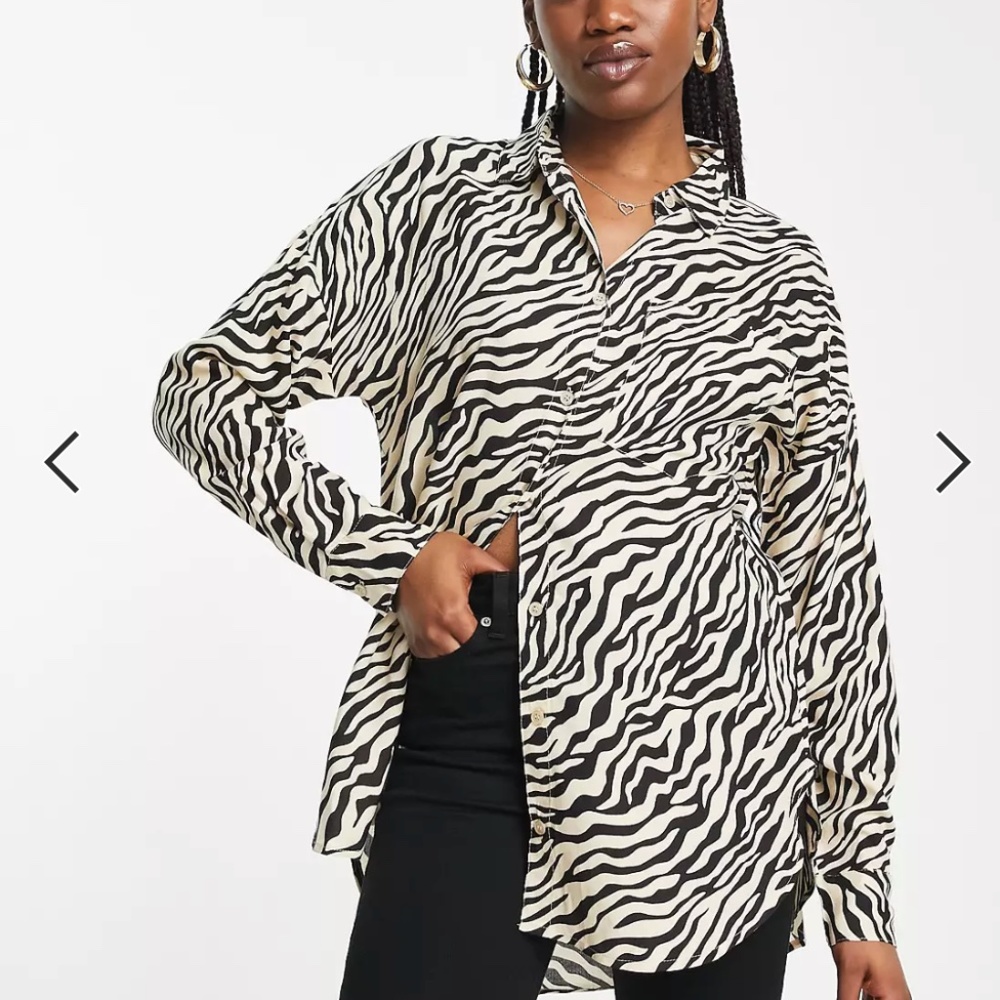 Influence shirt in zebra print